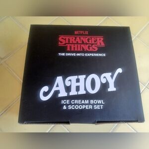 Stranger Things Ahoy Ice Cream Bowl & Scooper Set